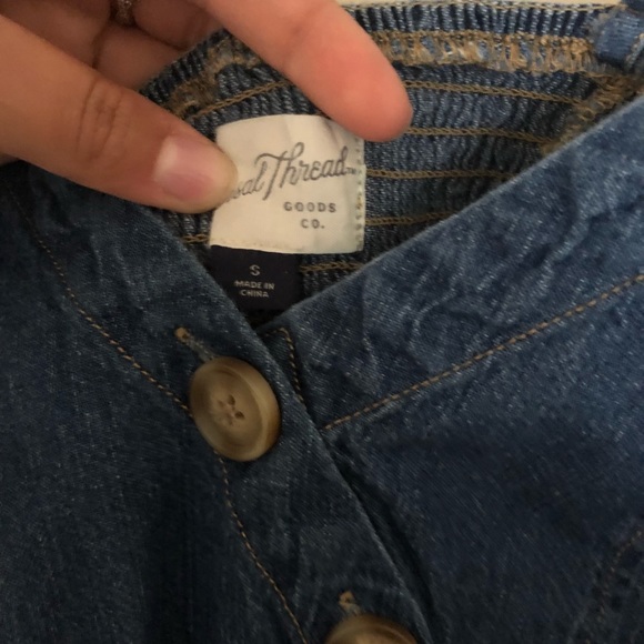 Trendy Midi Dress - Picture 5 of 5